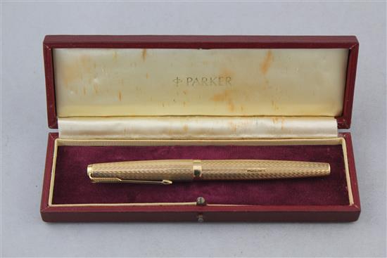 An 18ct gold Parker Presidential fountain pen,